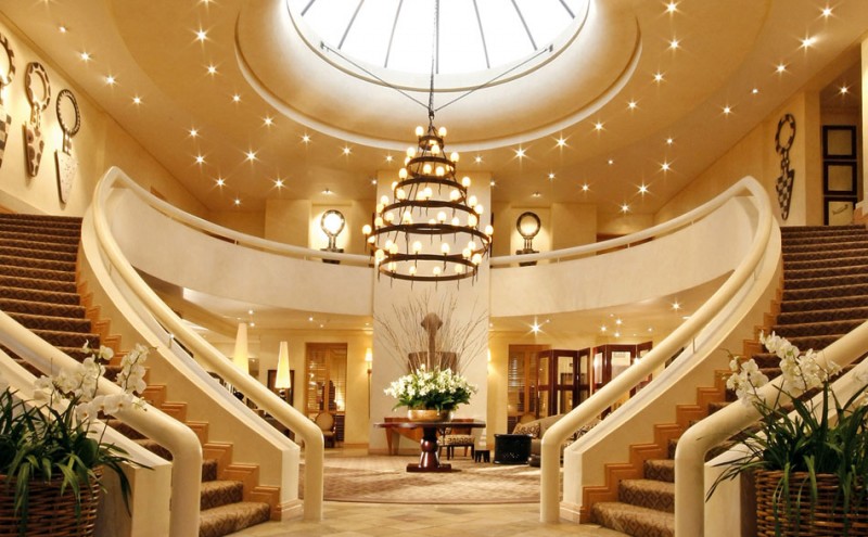 lobby-saxon-hotel-johannesburg-south-africa-800x495