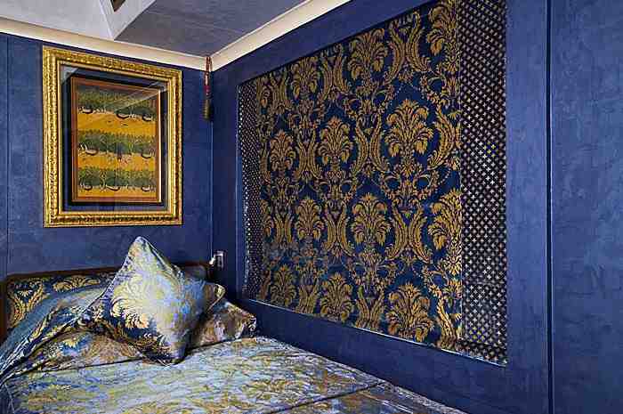 BlueBedroom
