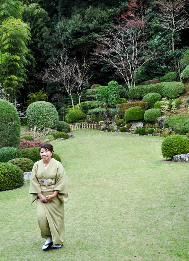 Japanese garden tour on the Japan Luxury Rail Tour journey