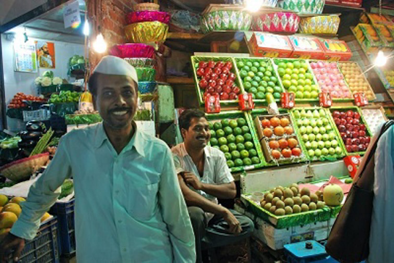 Produce vendor on the Darjeeling Mail: Mumbai to Kolkata by Luxury Deccan Odyssey Train journey