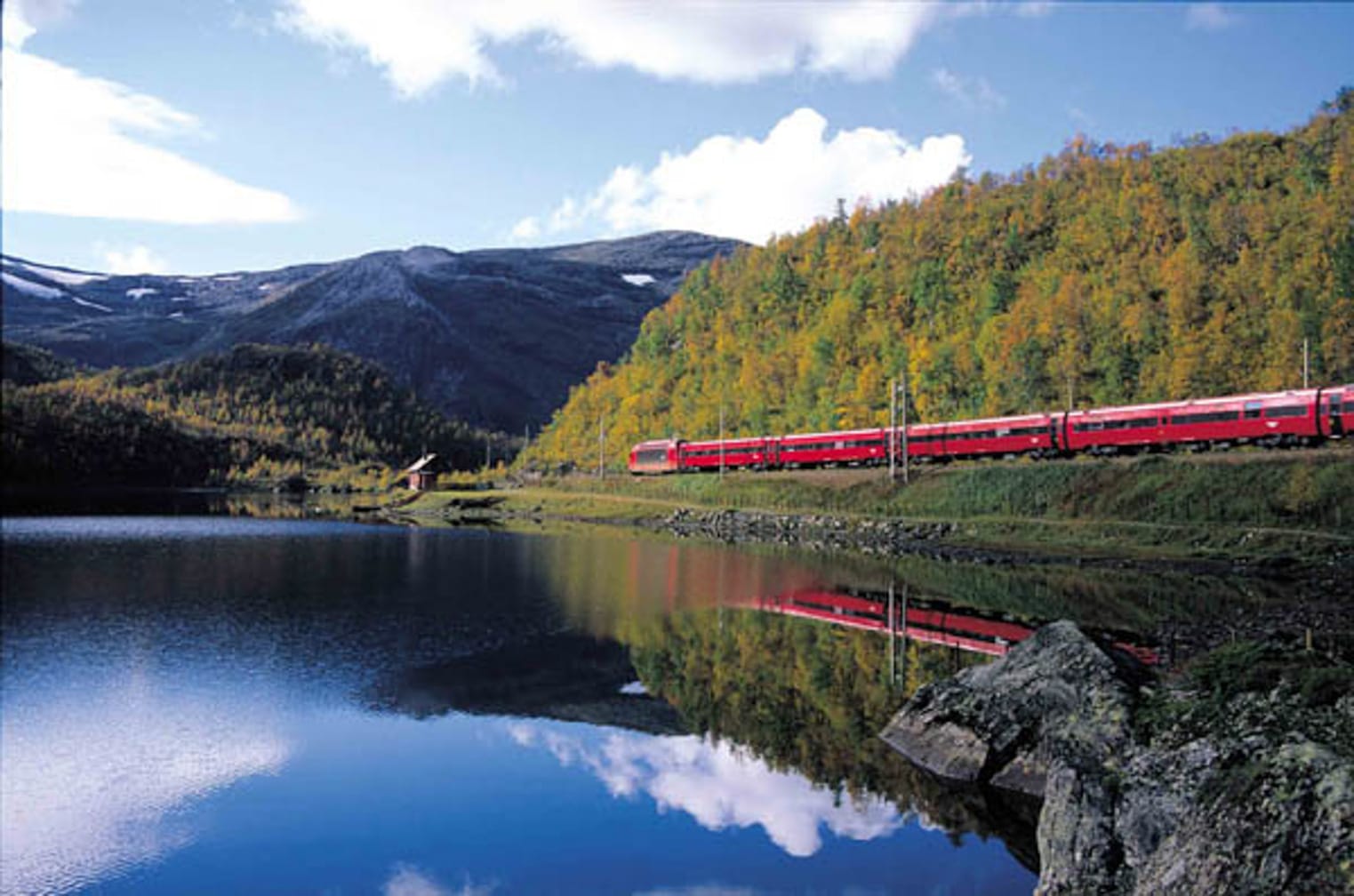 Bergen Railway, HaugastÃ¸l. (Photo by Rolf M SÃ¸rensen)