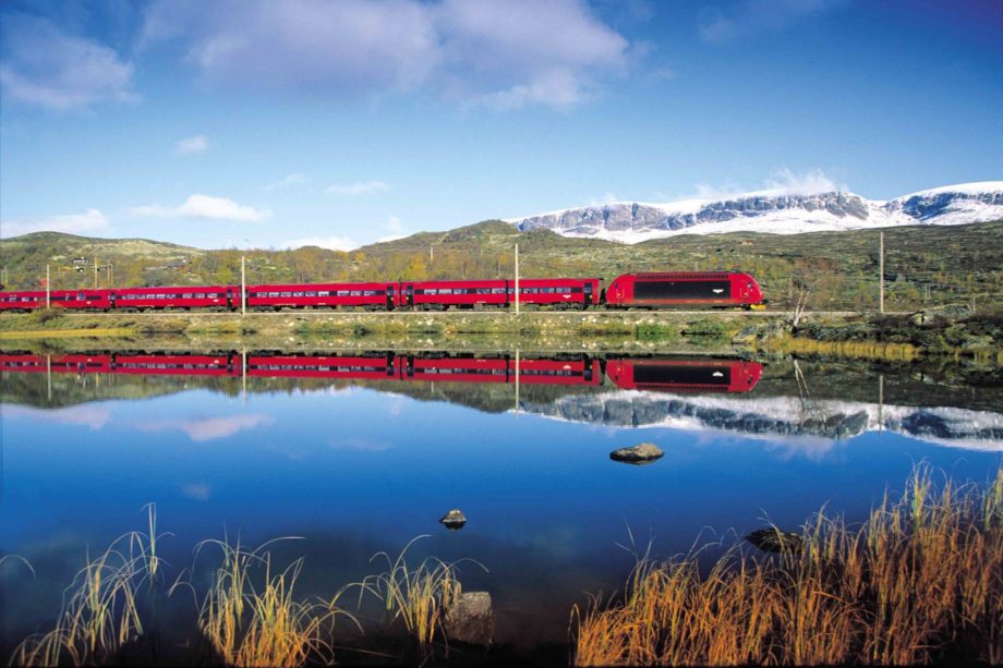 Bergen Railway, Ustaoset. (Photo by Rolf M SÃ¸rensen)